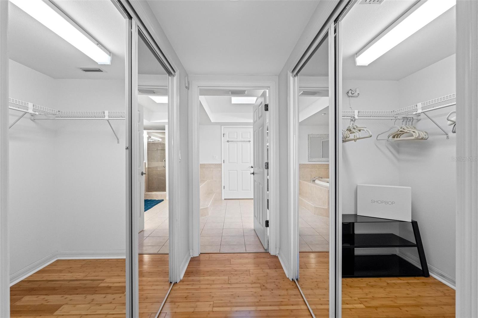 Image 16 of 40 For 16326 Gulf Boulevard 510