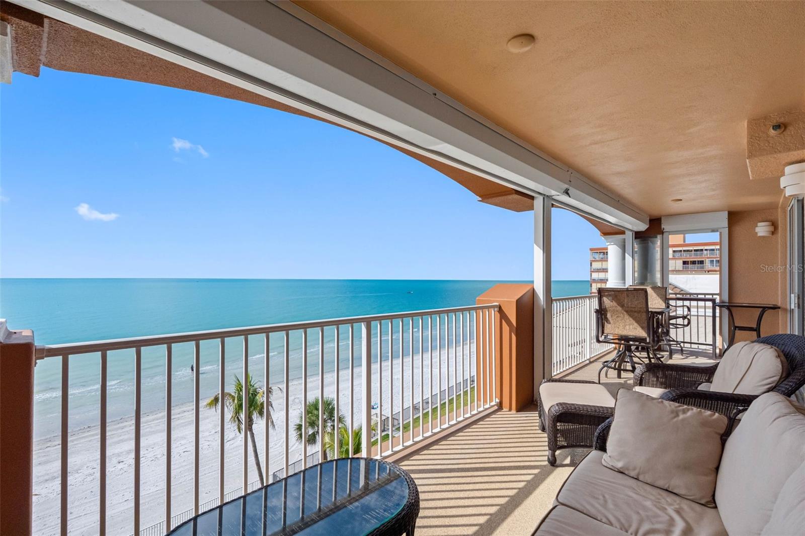 Image 26 of 40 For 16326 Gulf Boulevard 510