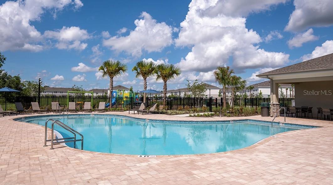 Image 21 of 22 For 14064 Textile Run