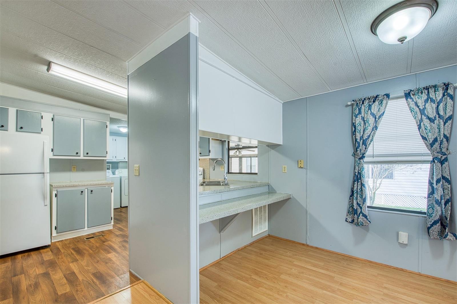 Image 9 of 42 For 283 Pelican Drive N