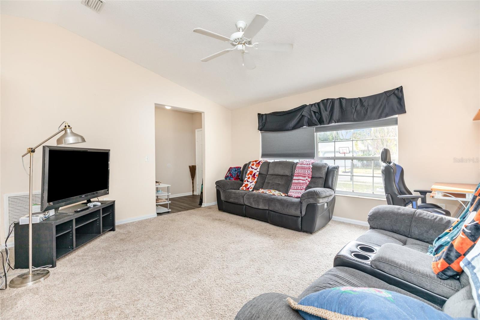 Image 4 of 30 For 4907 21st Way E