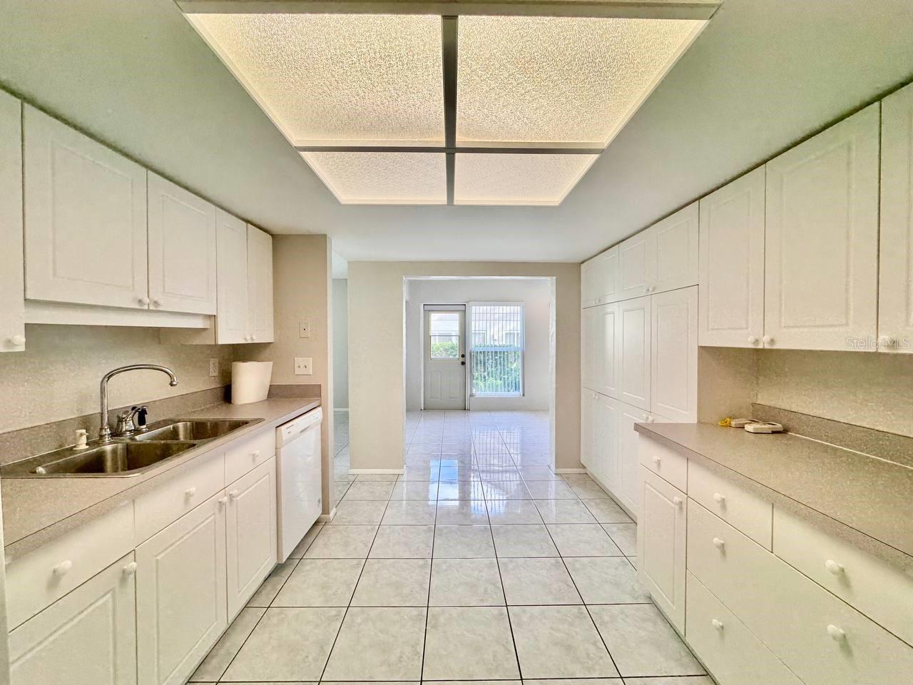 Image 12 of 30 For 2826 Rampart Circle