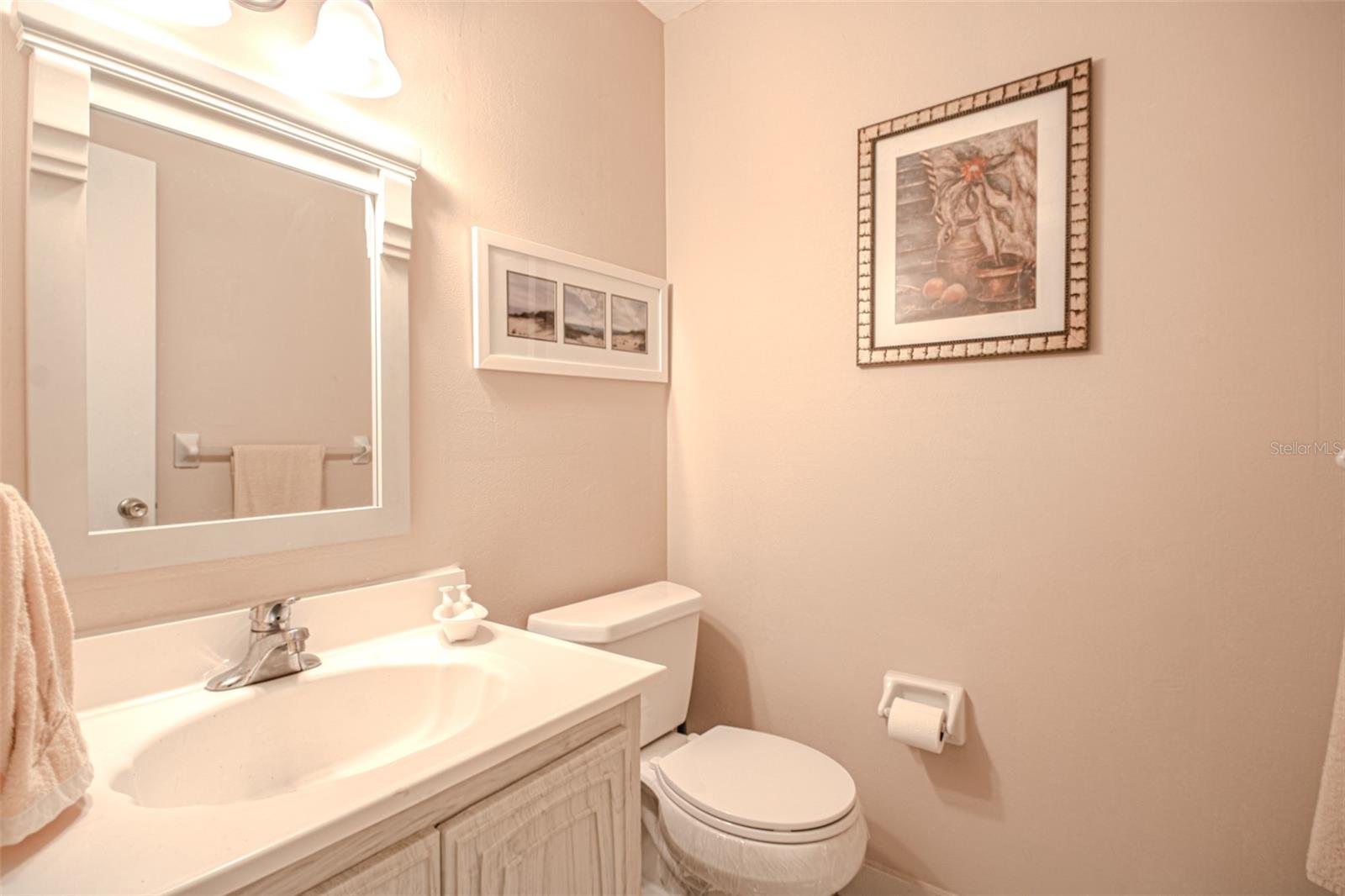 Image 13 of 22 For 350 High Point Boulevard C