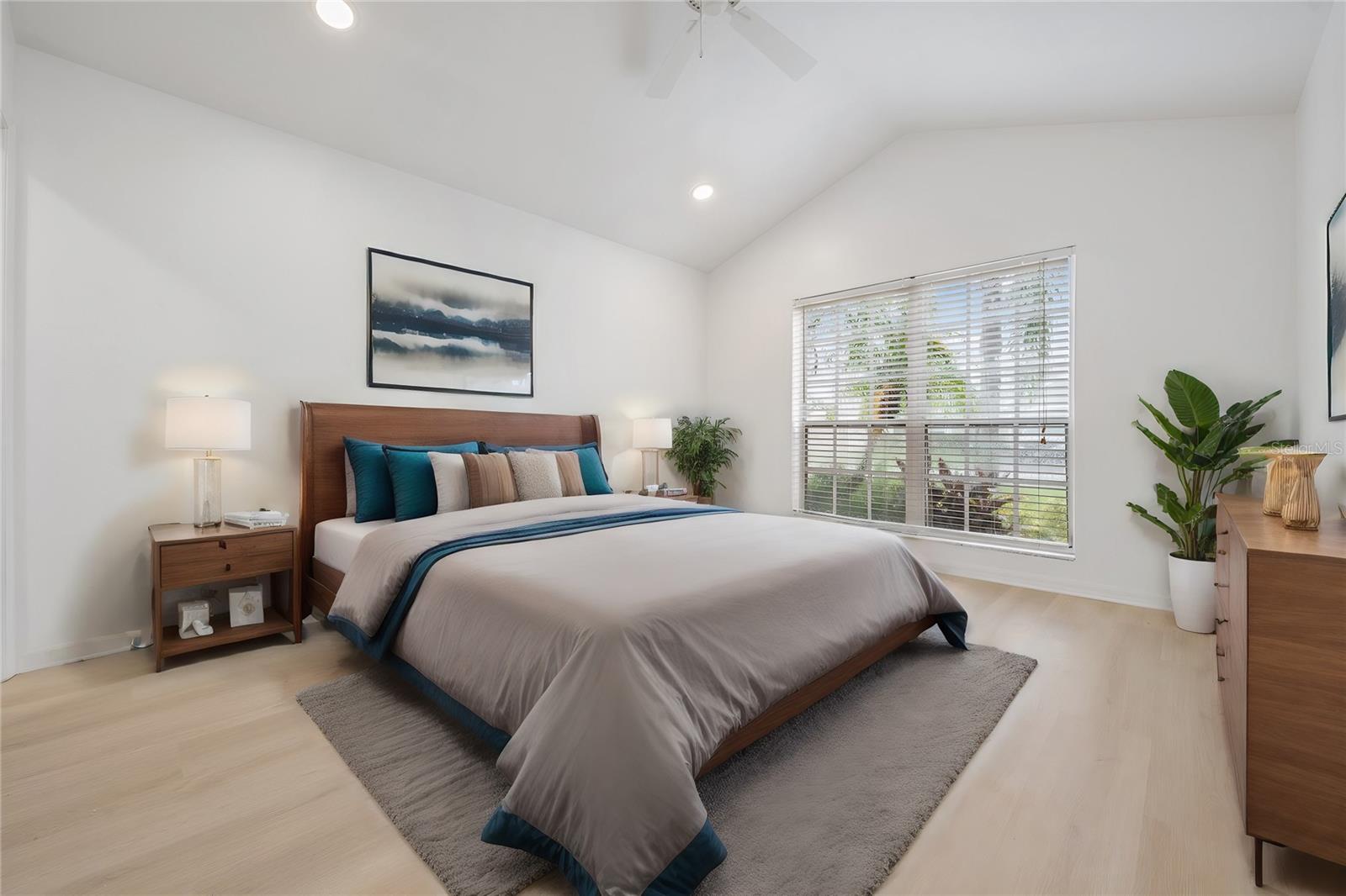 Image 5 of 45 For 4208 Pine Isle Drive