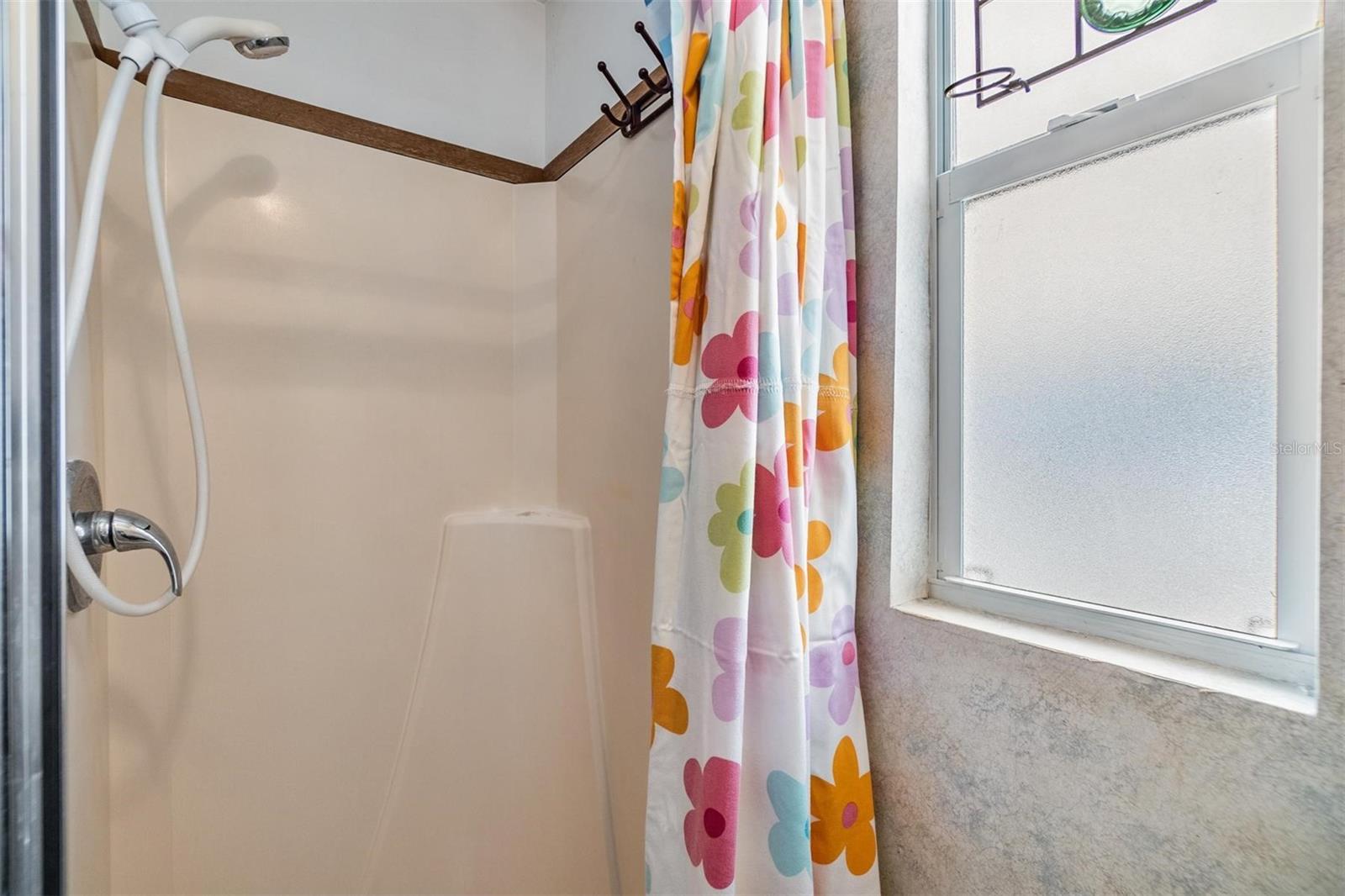 Image 25 of 57 For 37015 Sandra Avenue