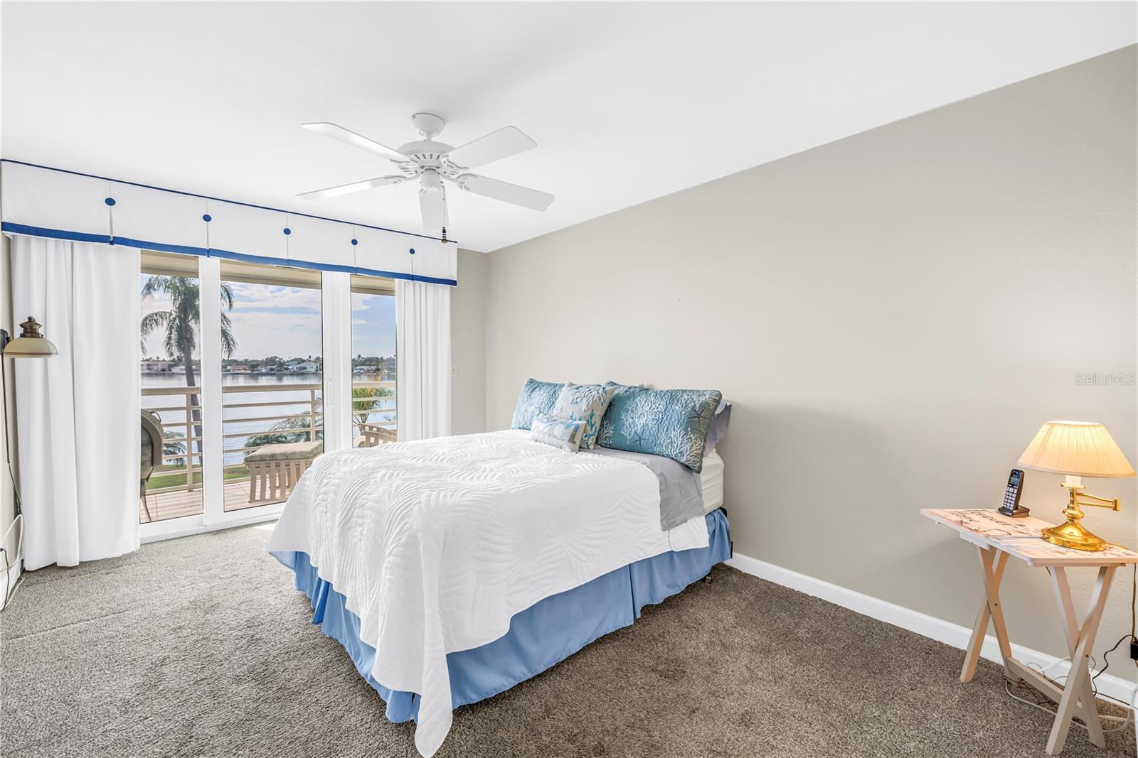 Image 24 of 41 For 6001 Bahia Del Mar Circle 328