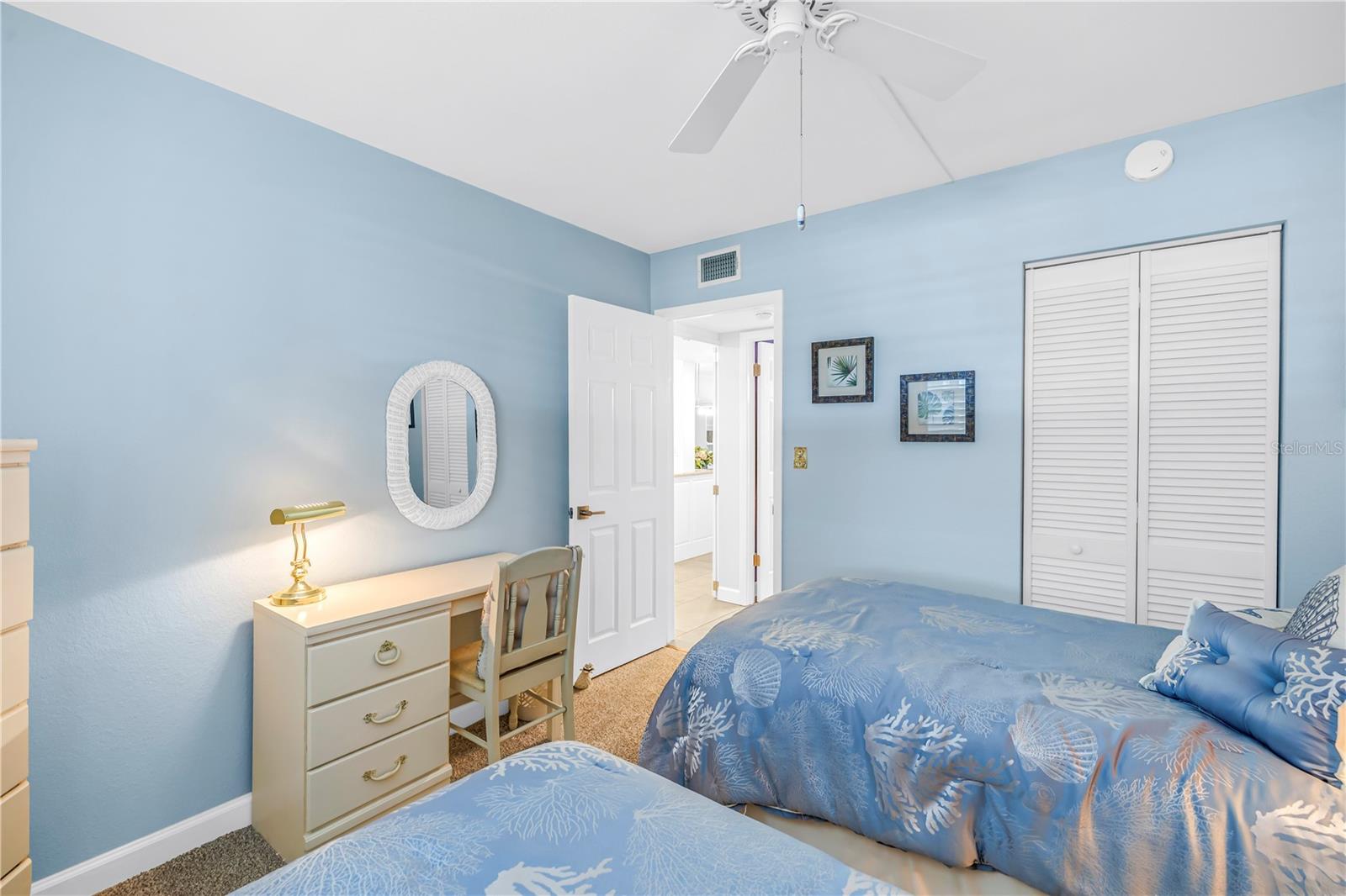 Image 31 of 41 For 6001 Bahia Del Mar Circle 328