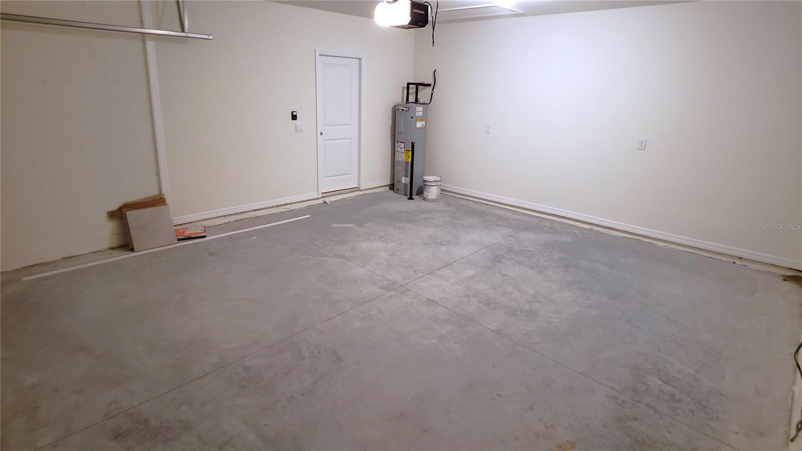 Image 6 of 34 For 34148 Jasper Stone Drive