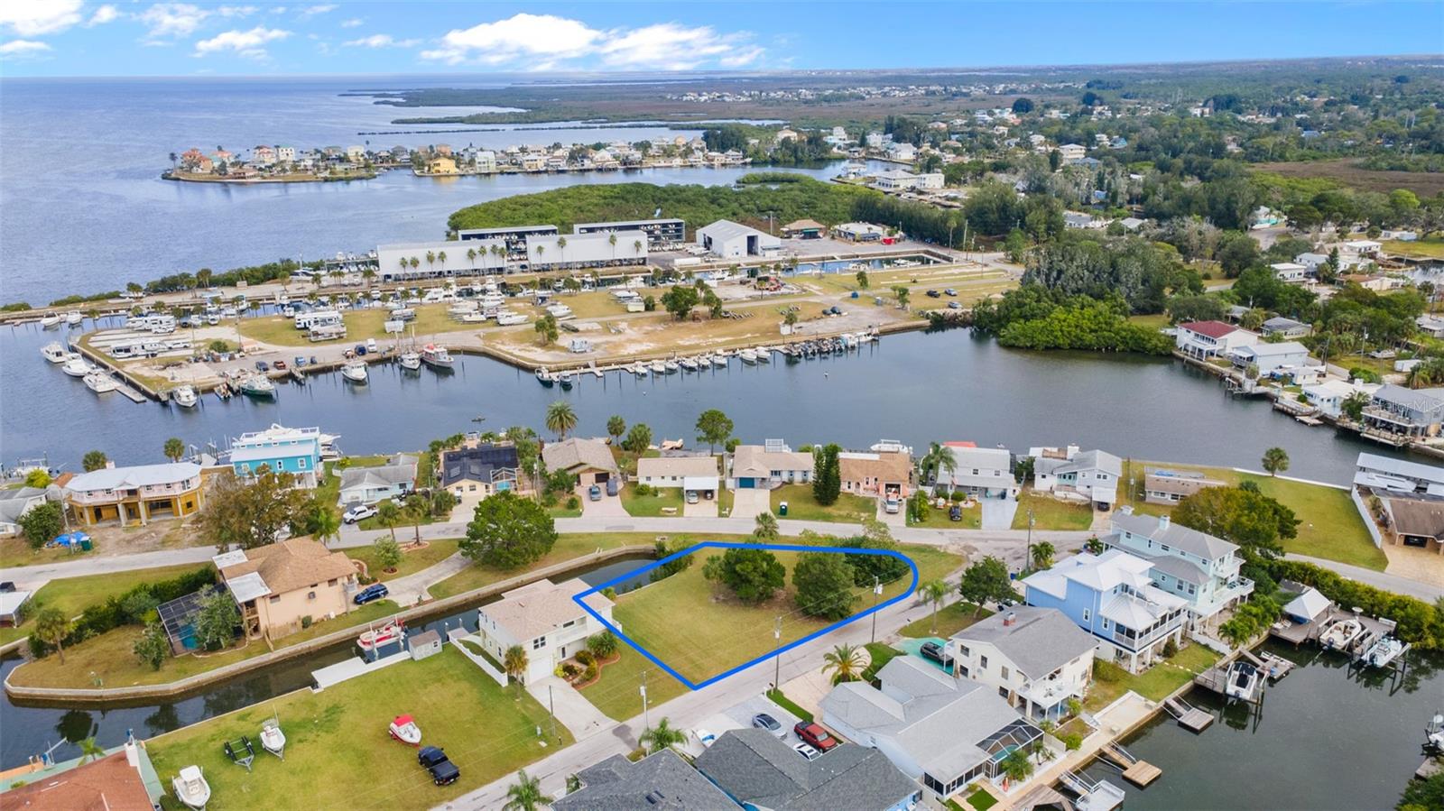 Image 10 of 19 For 6535 Yvette Drive