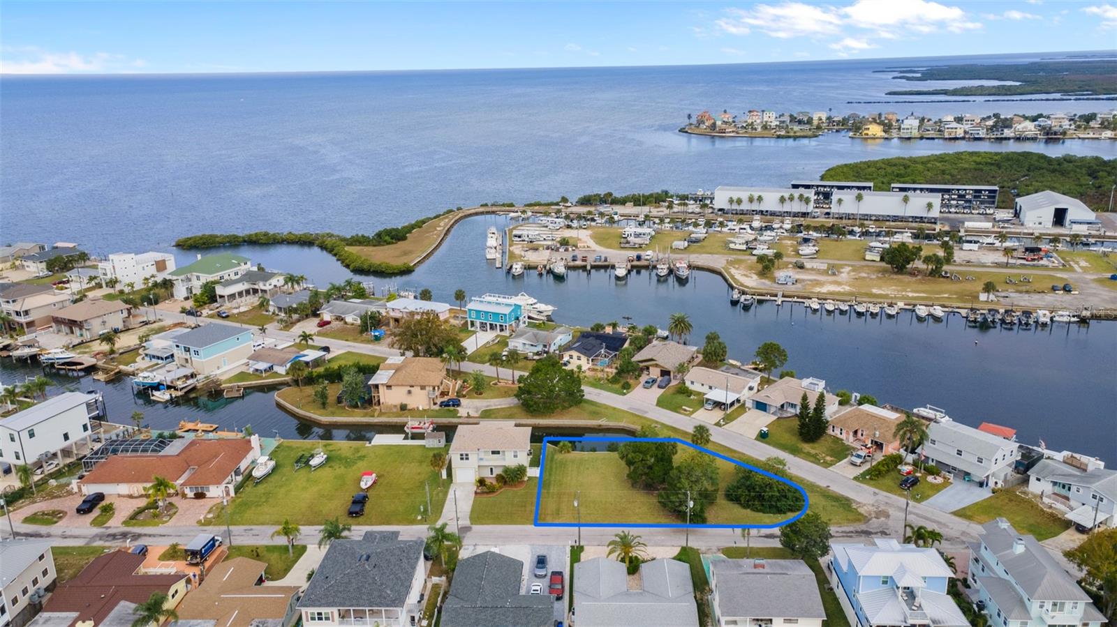 Image 11 of 19 For 6535 Yvette Drive