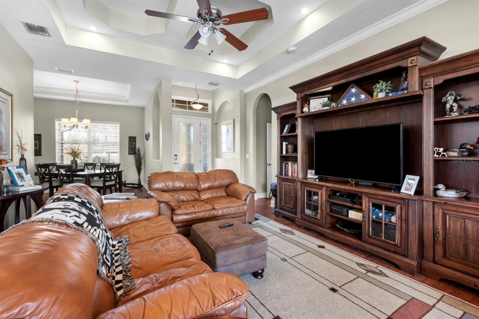 Image 11 of 43 For 2430 Evenglow Avenue