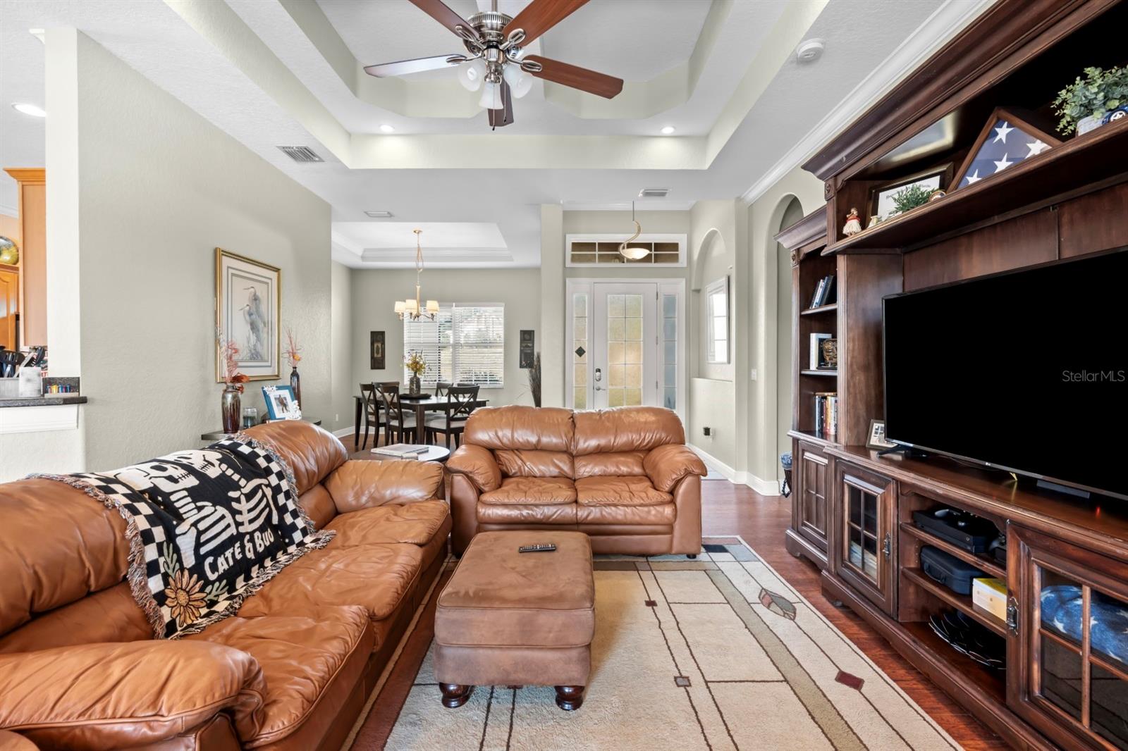 Image 12 of 43 For 2430 Evenglow Avenue