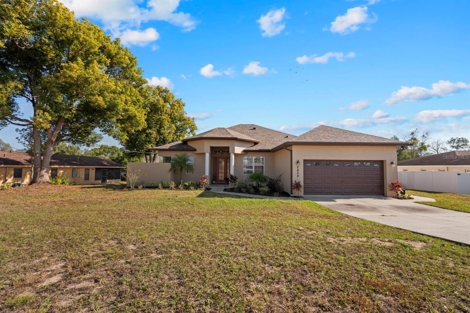 Image 2 of 43 For 2430 Evenglow Avenue