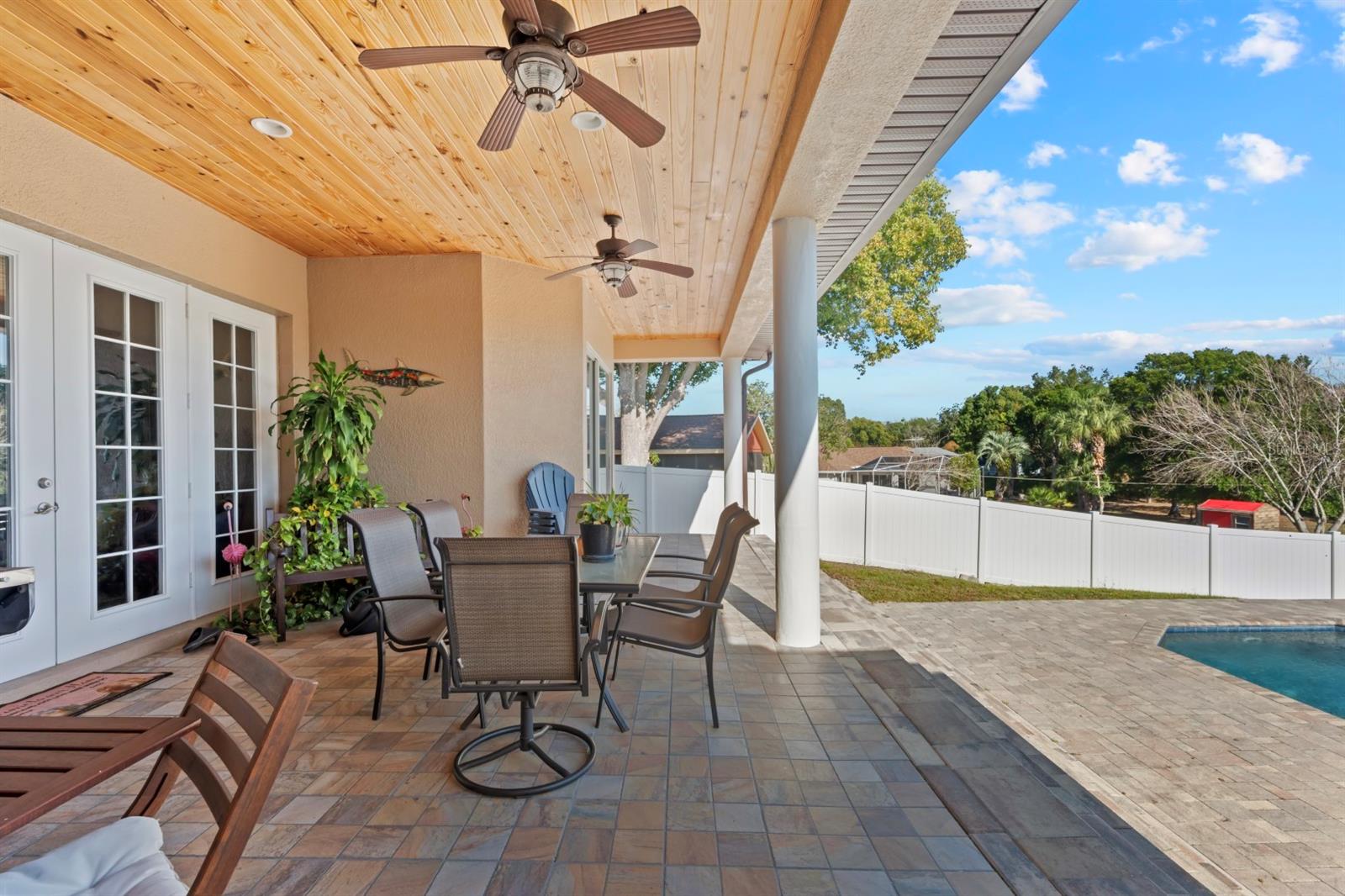 Image 33 of 43 For 2430 Evenglow Avenue