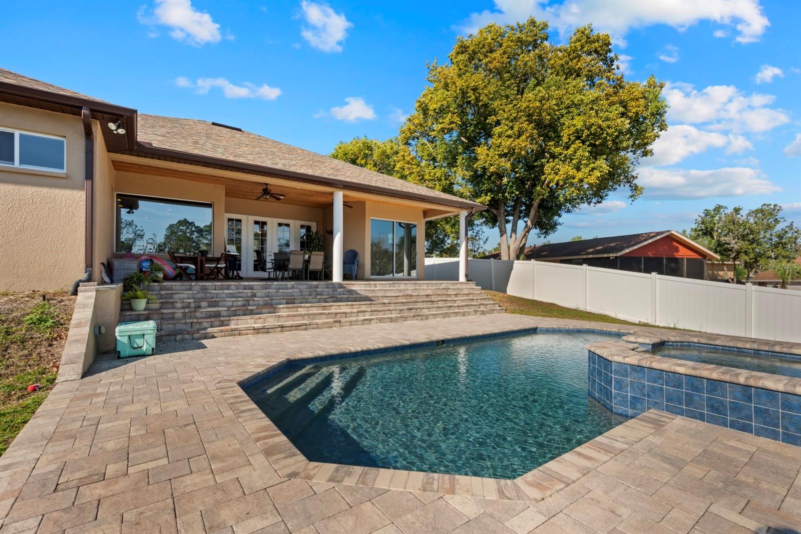 Image 37 of 43 For 2430 Evenglow Avenue