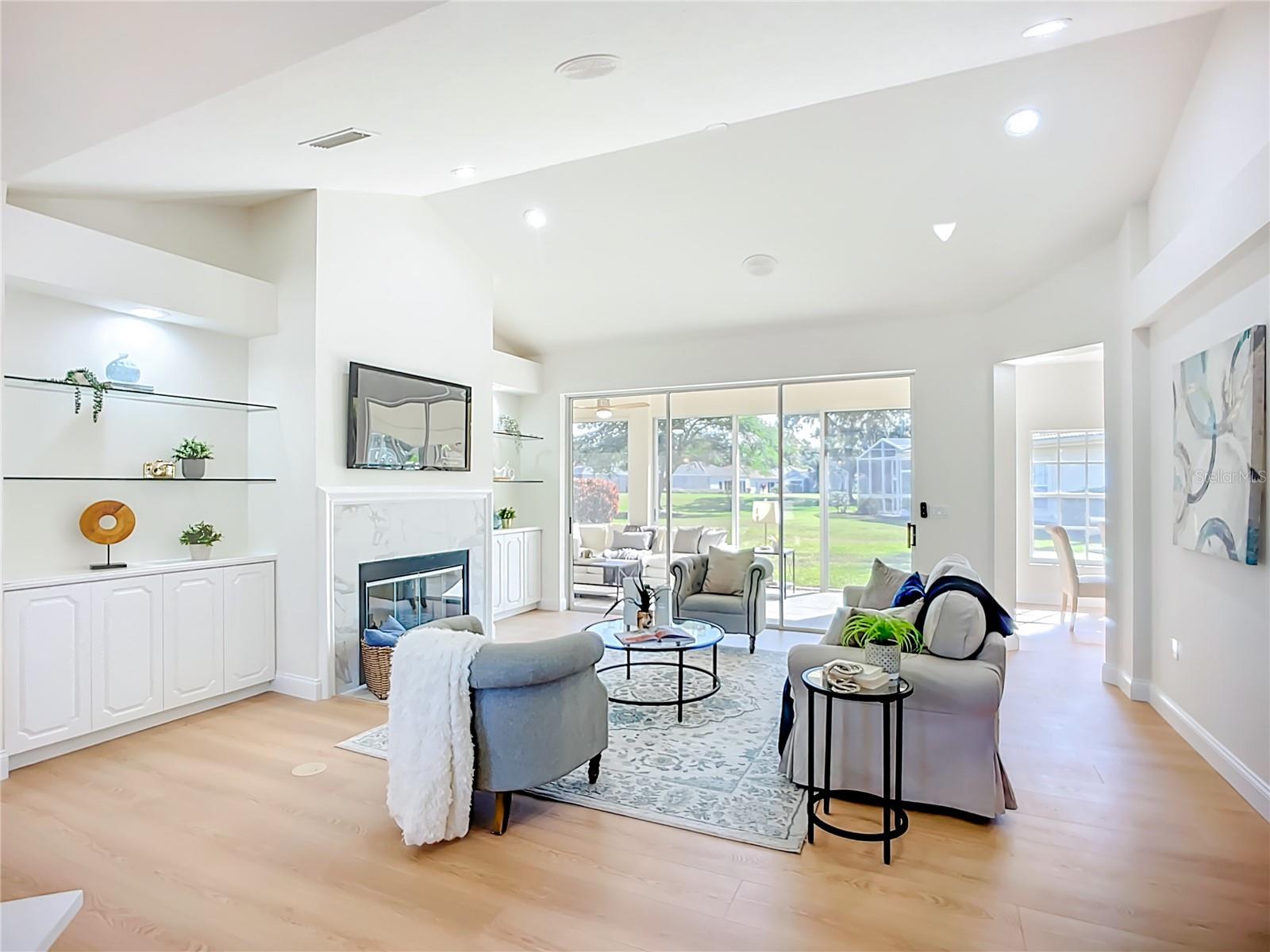 Image 2 of 45 For 2960 Sandringham Place