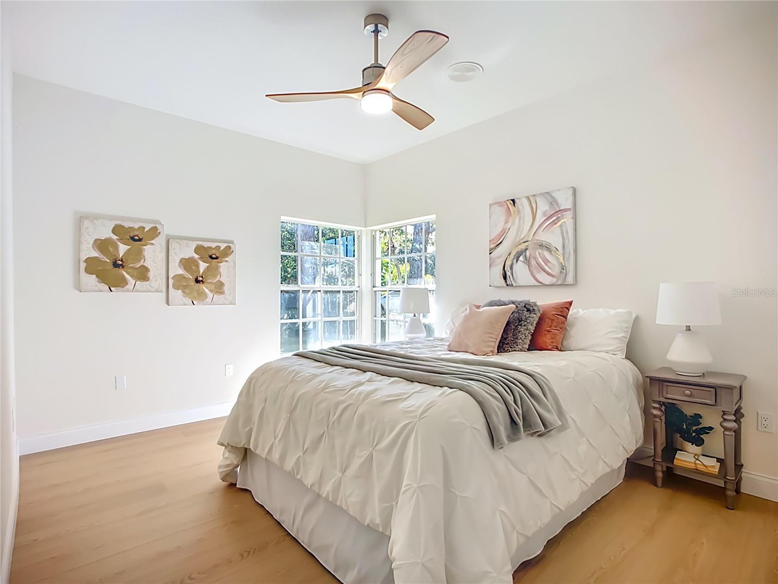 Image 20 of 45 For 2960 Sandringham Place