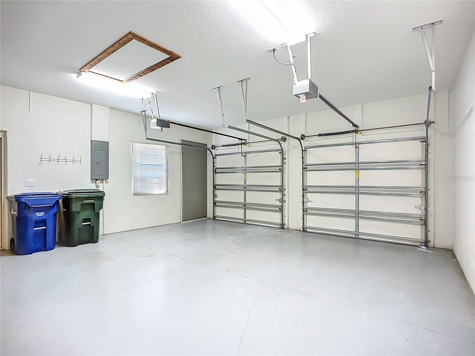 Image 26 of 45 For 2960 Sandringham Place