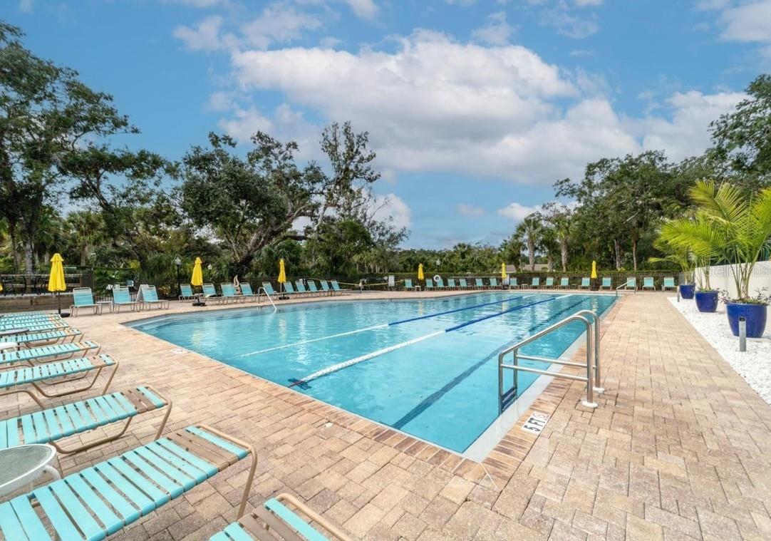 Image 38 of 45 For 2960 Sandringham Place