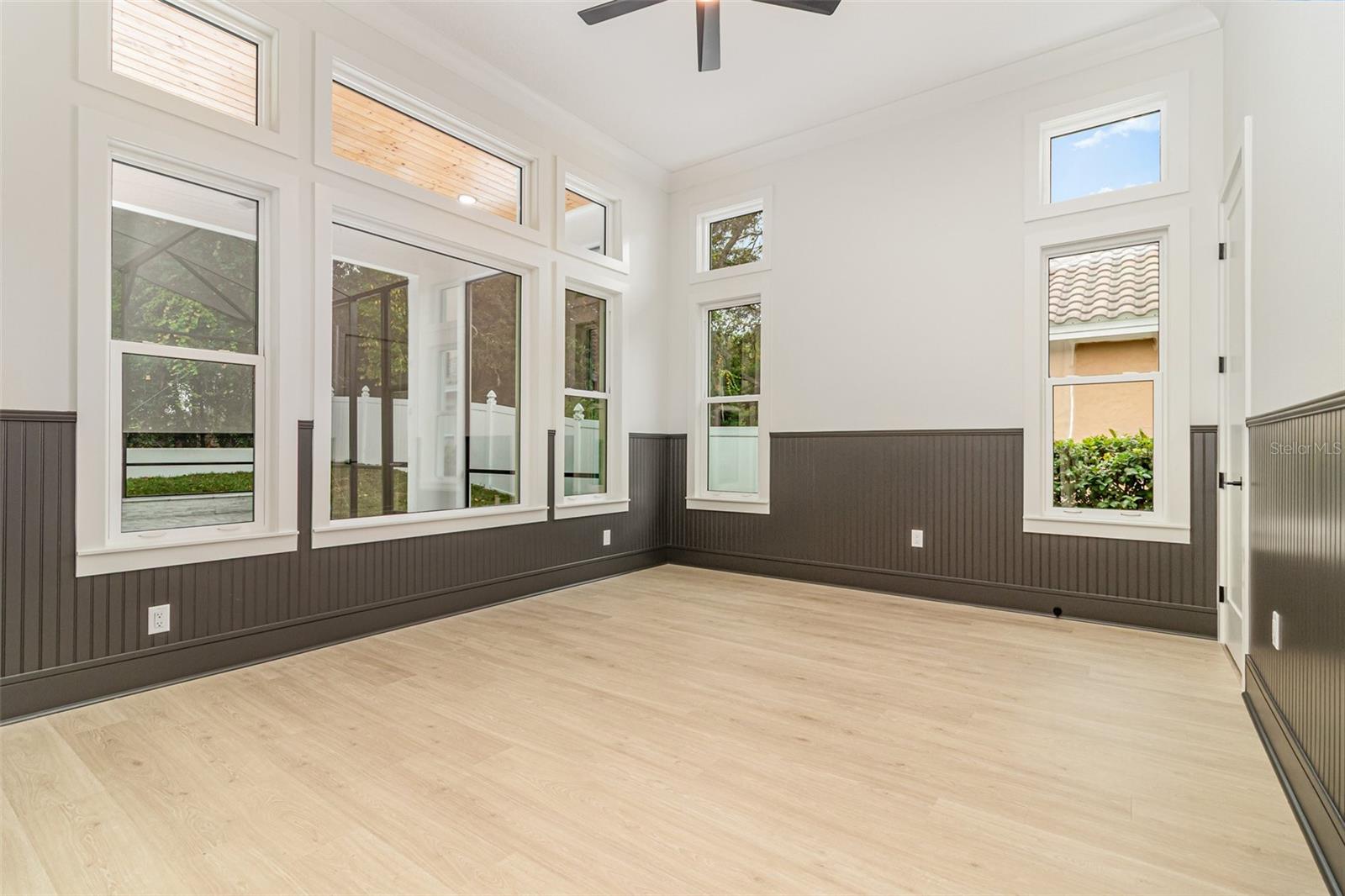 Image 9 of 33 For 101 Hallmark Court