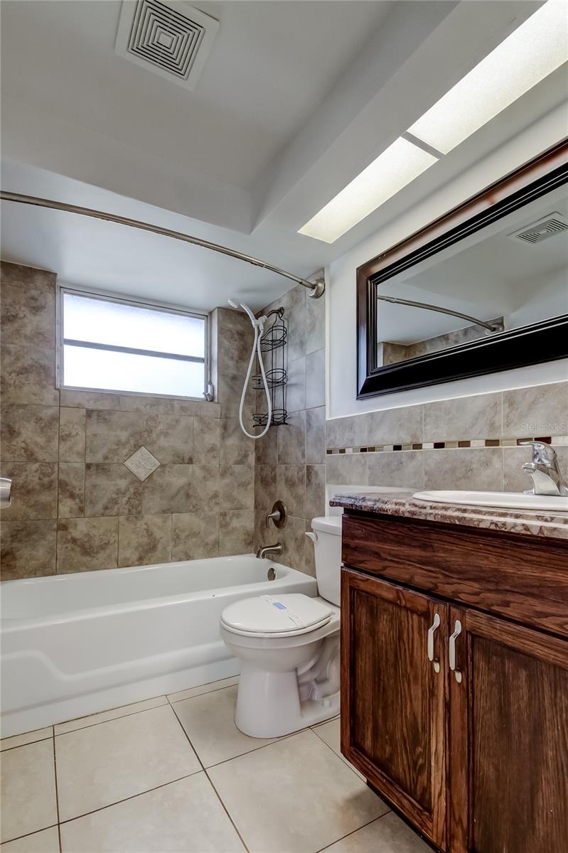 Image 27 of 47 For 5753 Bantam Avenue