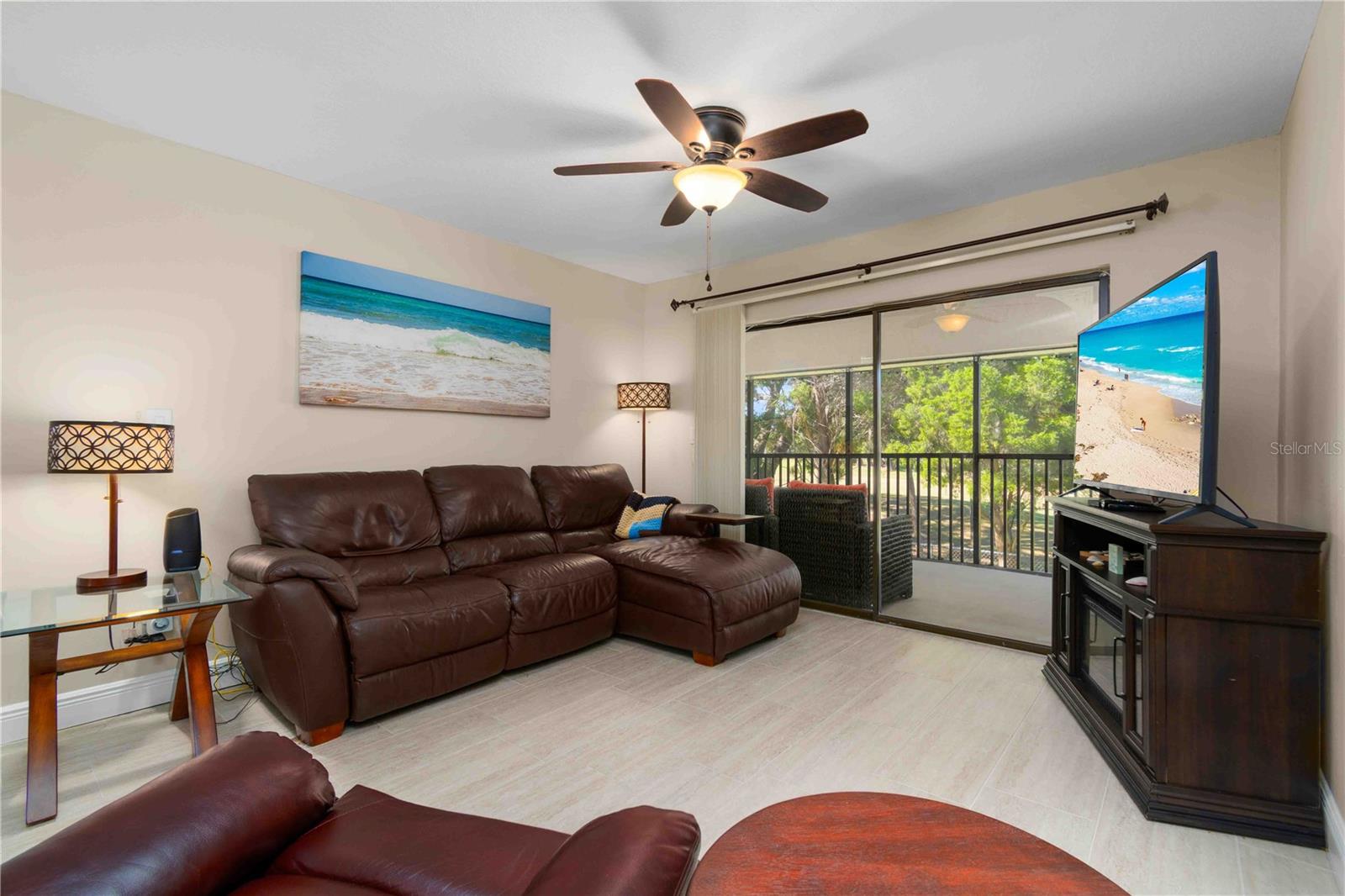 Image 16 of 61 For 2980 Haines Bayshore Road 160