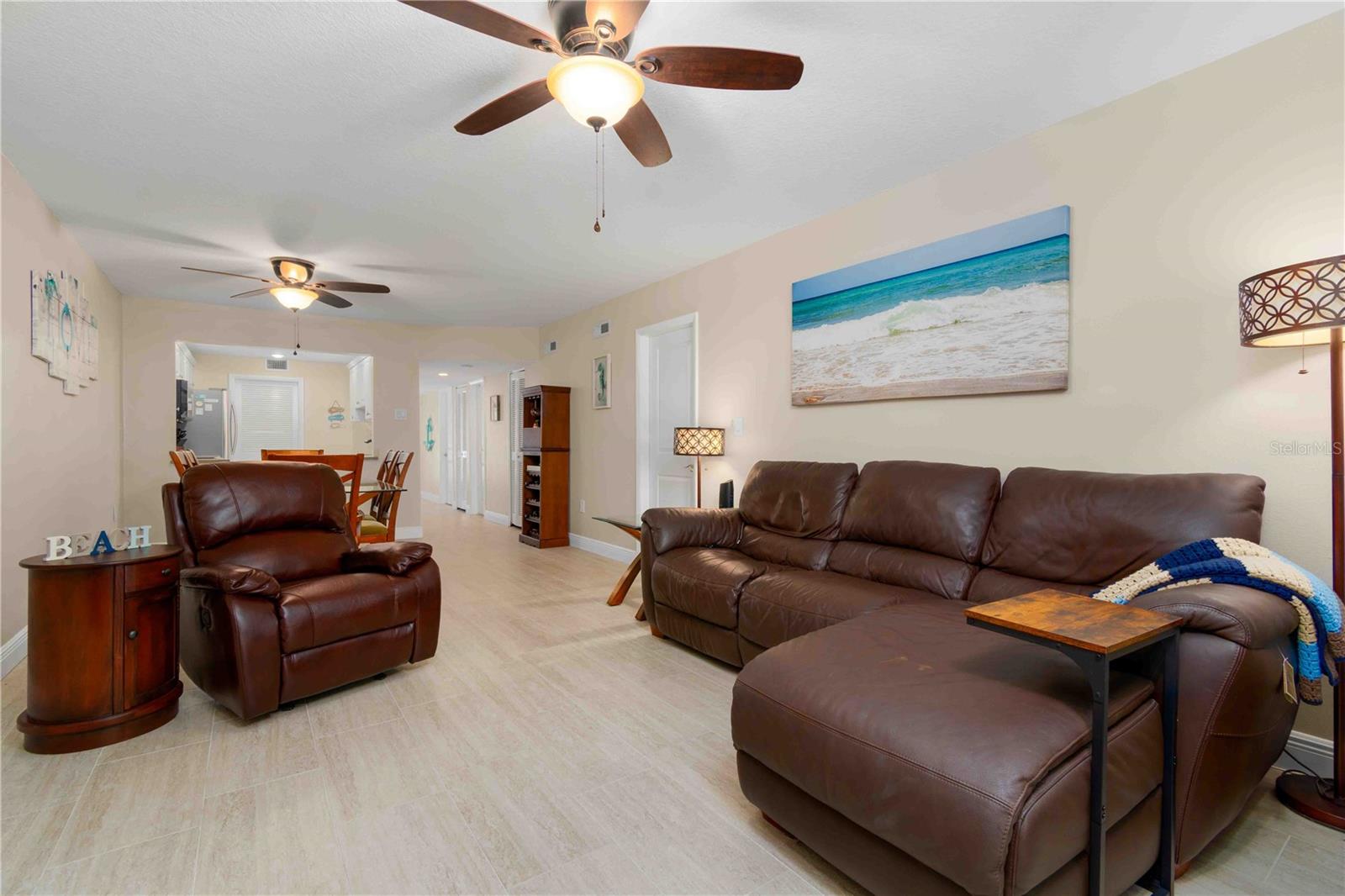 Image 17 of 61 For 2980 Haines Bayshore Road 160