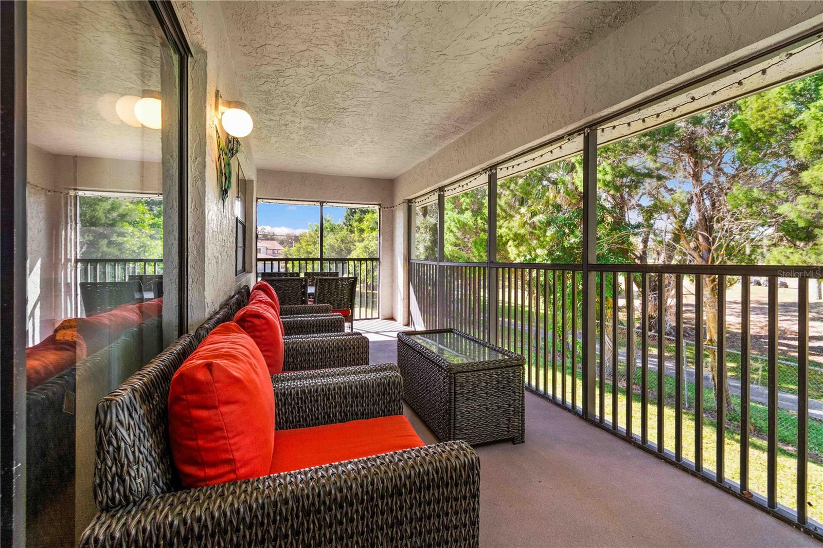 Image 18 of 61 For 2980 Haines Bayshore Road 160