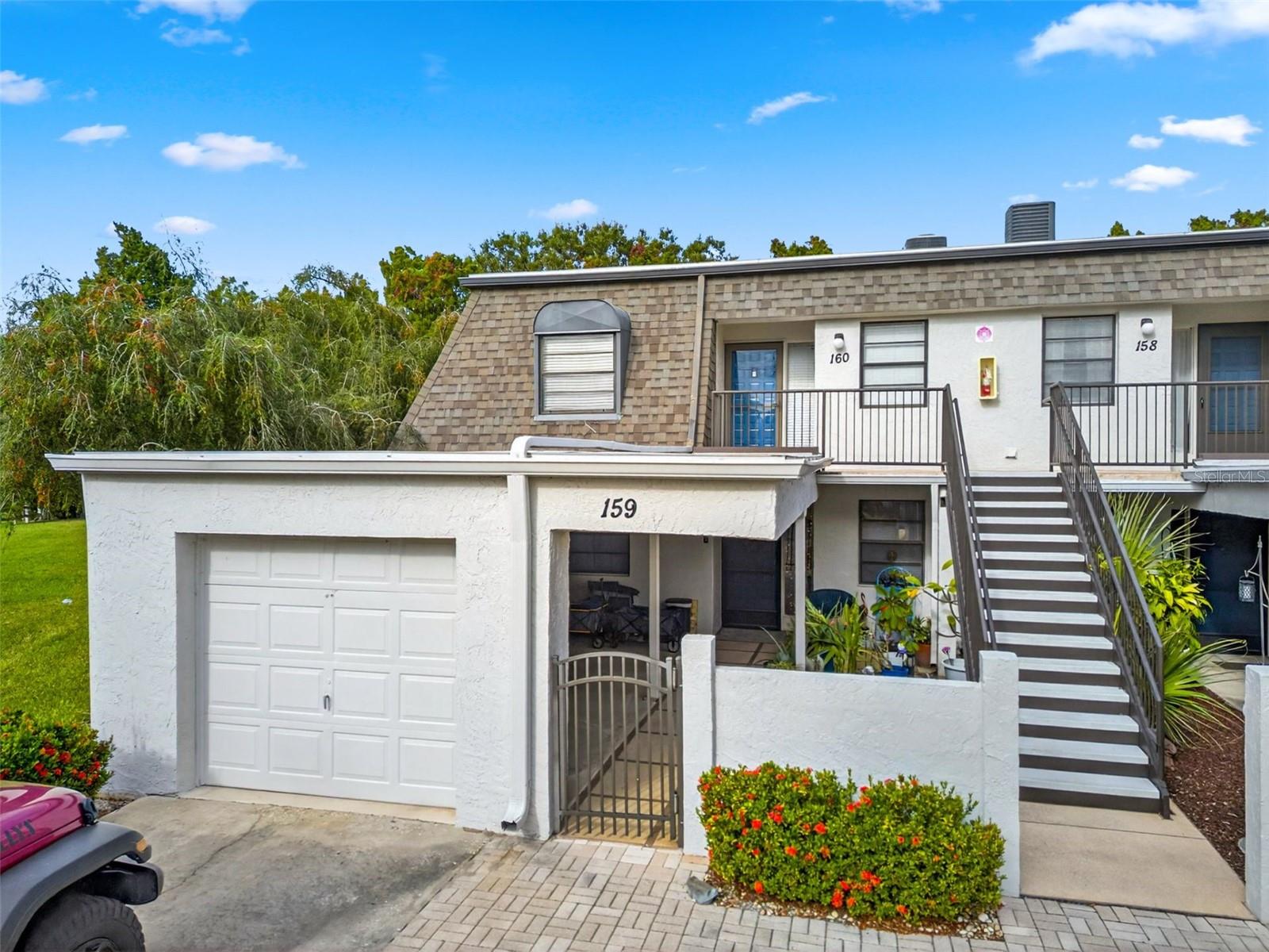 Image 36 of 61 For 2980 Haines Bayshore Road 160