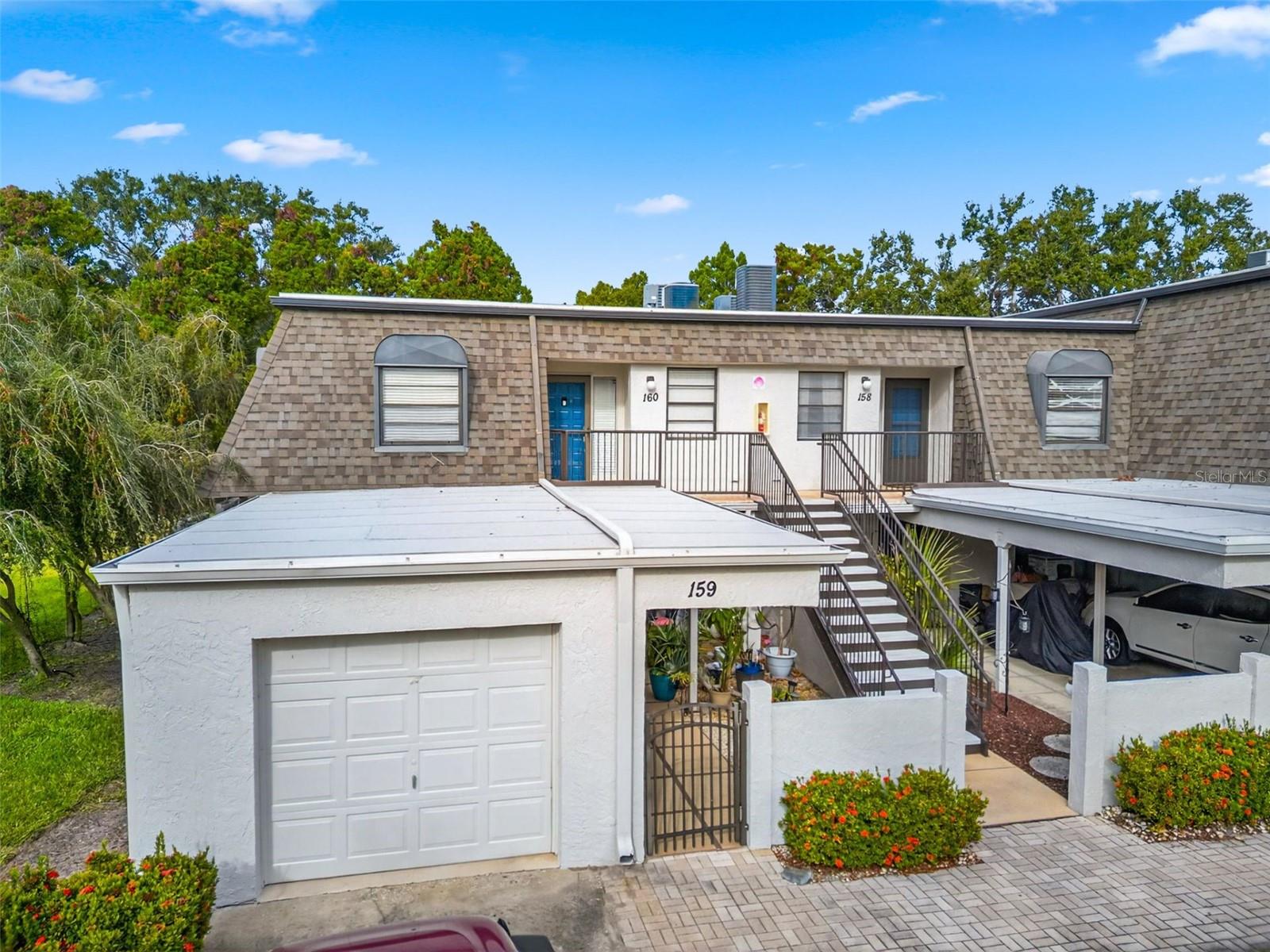 Image 37 of 61 For 2980 Haines Bayshore Road 160