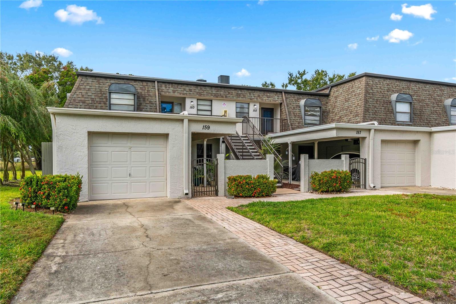 Image 40 of 61 For 2980 Haines Bayshore Road 160