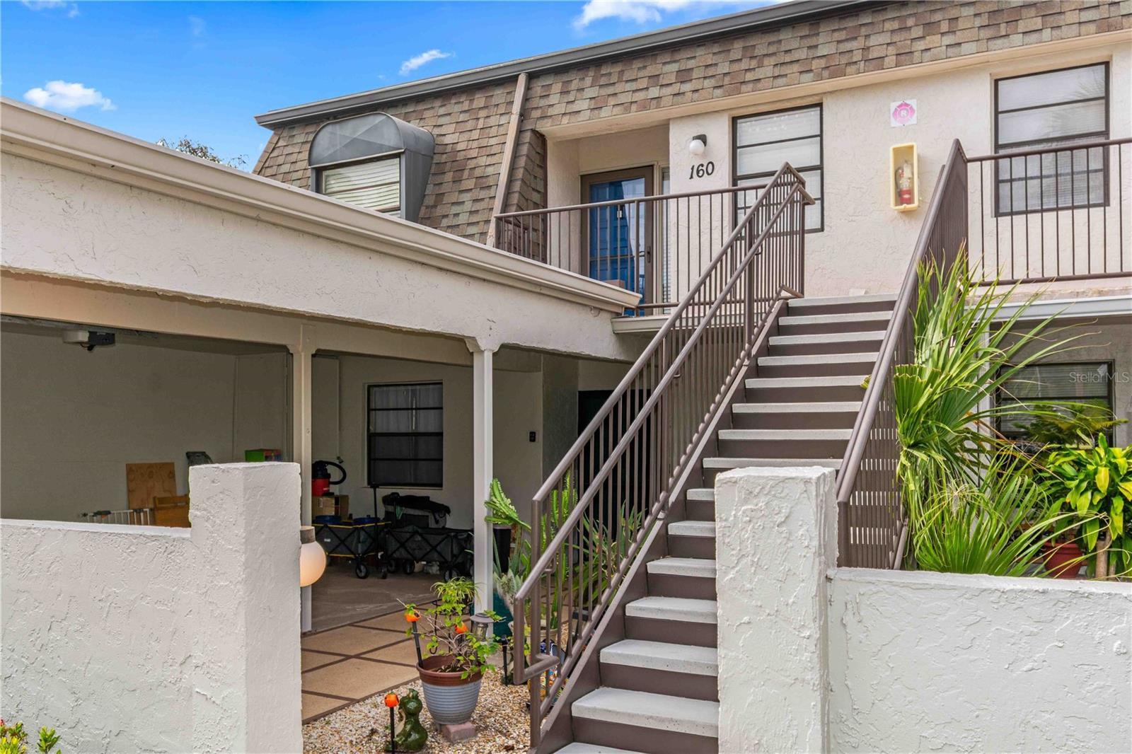 Image 7 of 61 For 2980 Haines Bayshore Road 160