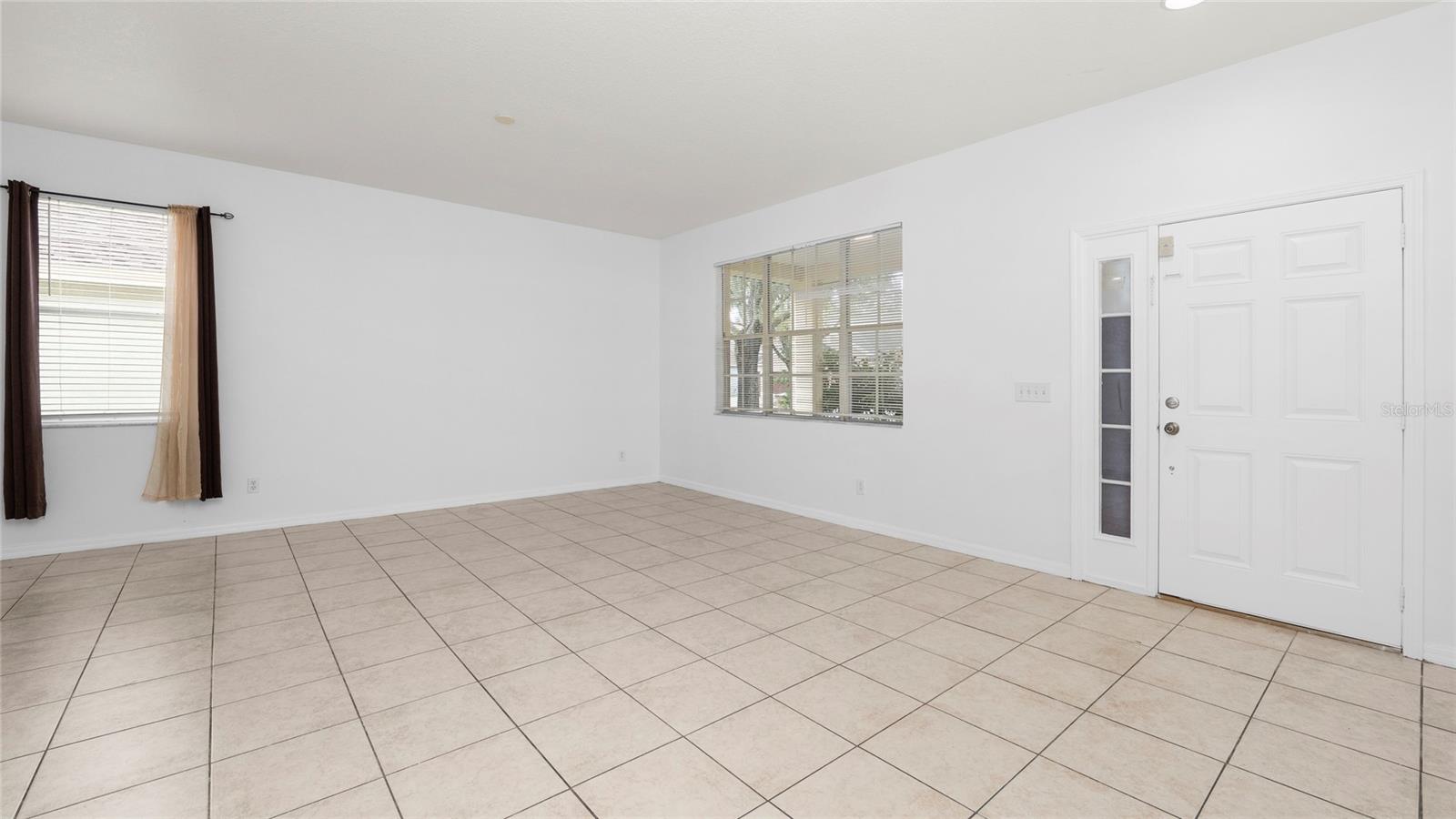 Image 10 of 40 For 7947 Terrace Ridge Drive