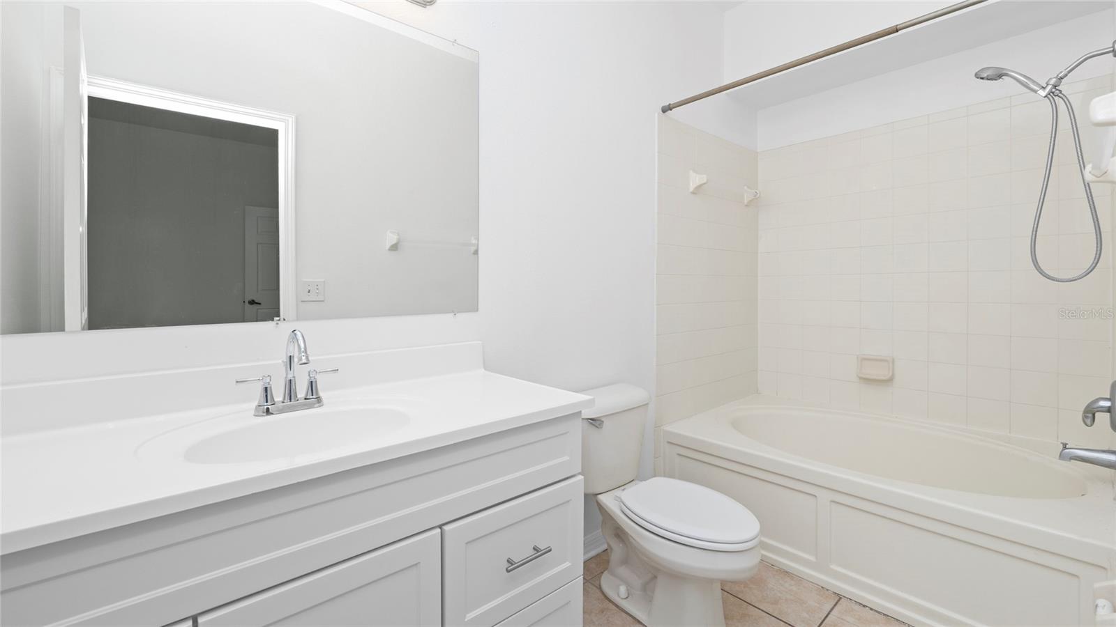 Image 14 of 40 For 7947 Terrace Ridge Drive