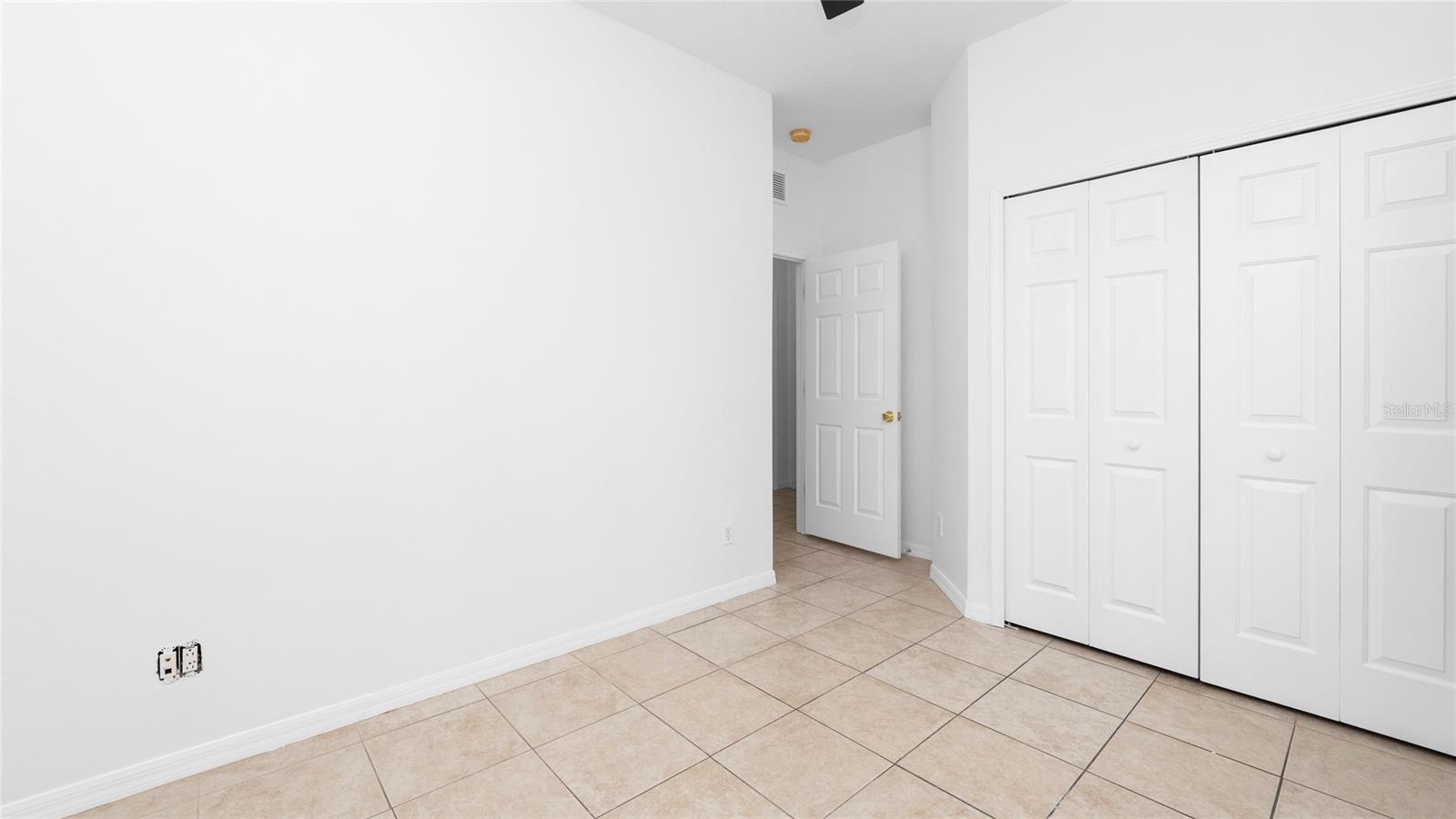 Image 16 of 40 For 7947 Terrace Ridge Drive