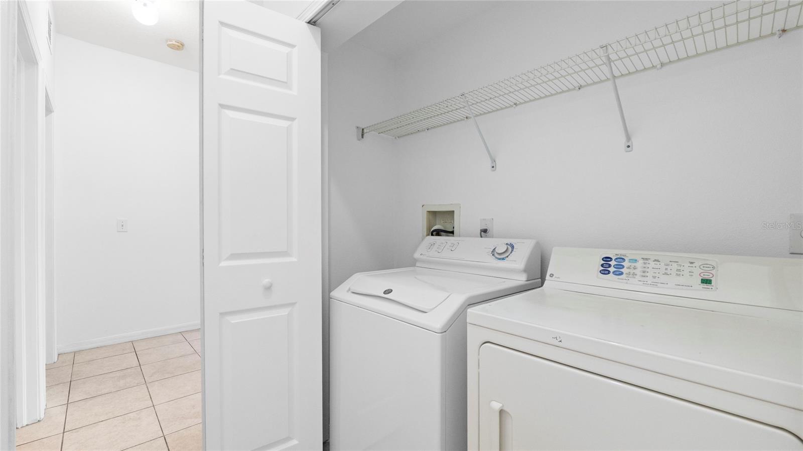 Image 21 of 40 For 7947 Terrace Ridge Drive