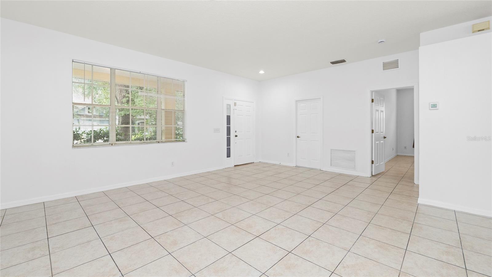 Image 8 of 40 For 7947 Terrace Ridge Drive