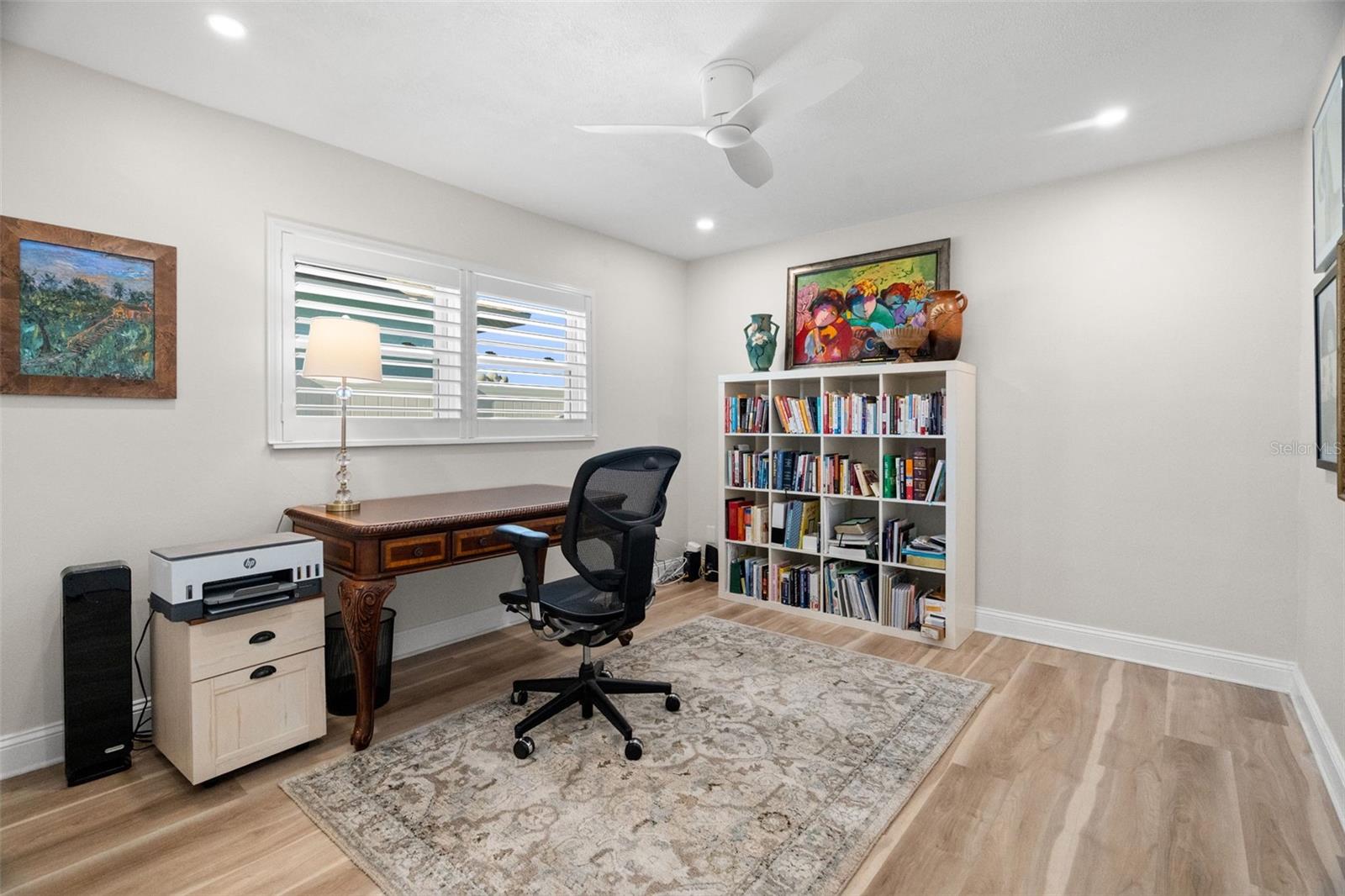 Image 29 of 47 For 280 Julia Circle