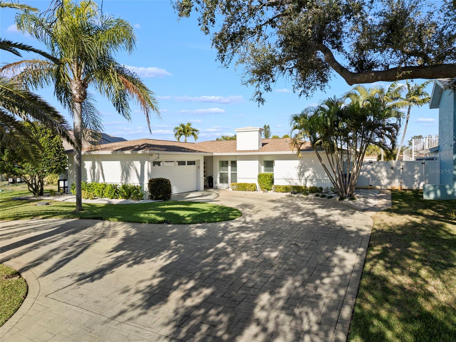 Image 7 of 47 For 280 Julia Circle