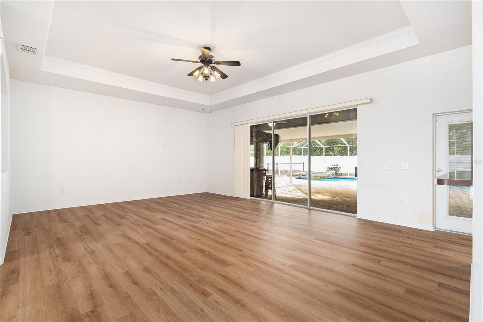 Image 11 of 38 For 7285 Nightwalker Road