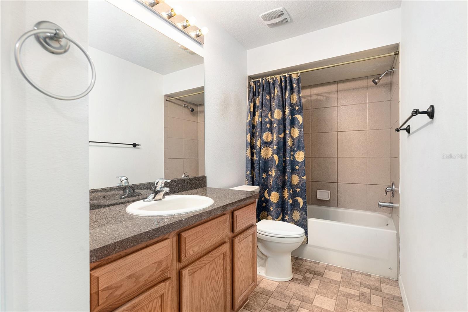 Image 26 of 38 For 7285 Nightwalker Road