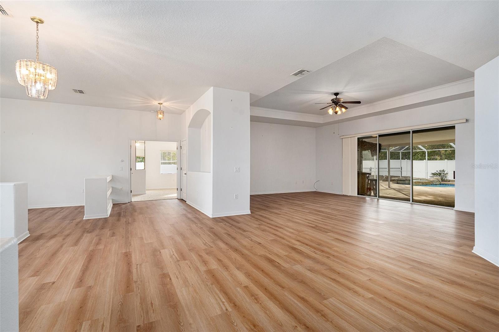 Image 9 of 38 For 7285 Nightwalker Road