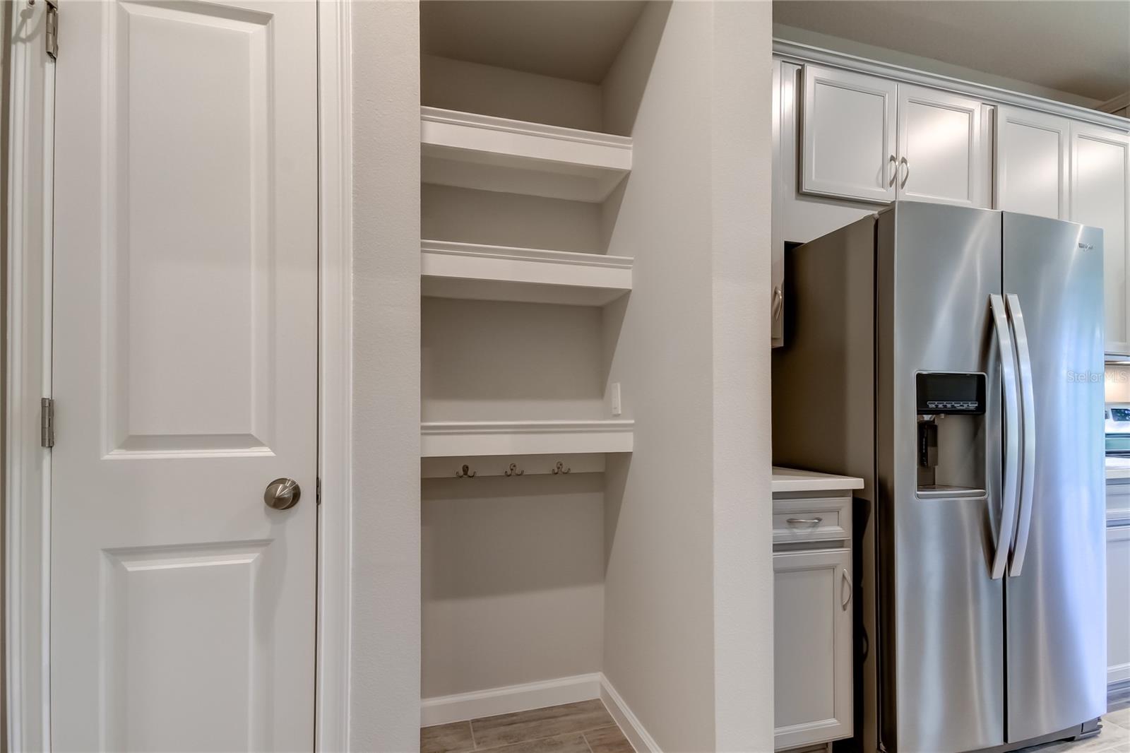 Image 10 of 50 For 8341 Wildflower Glen Avenue