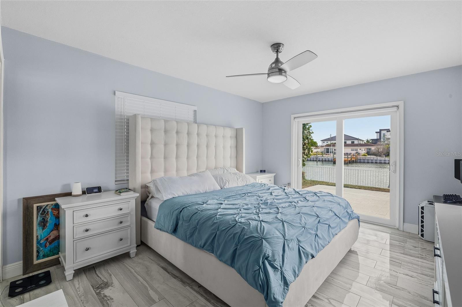 Image 19 of 48 For 7990 Causeway Boulevard S