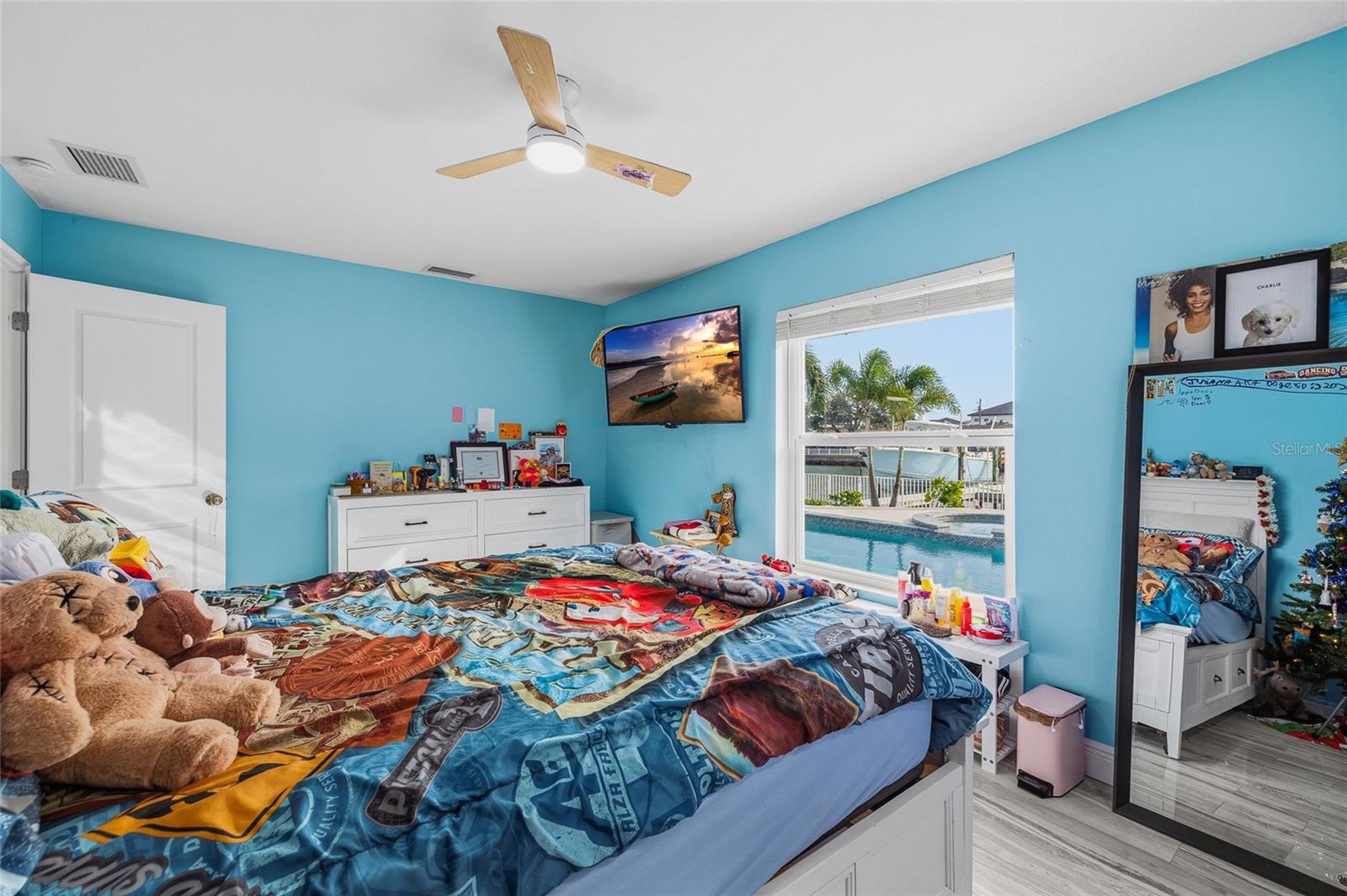 Image 27 of 48 For 7990 Causeway Boulevard S