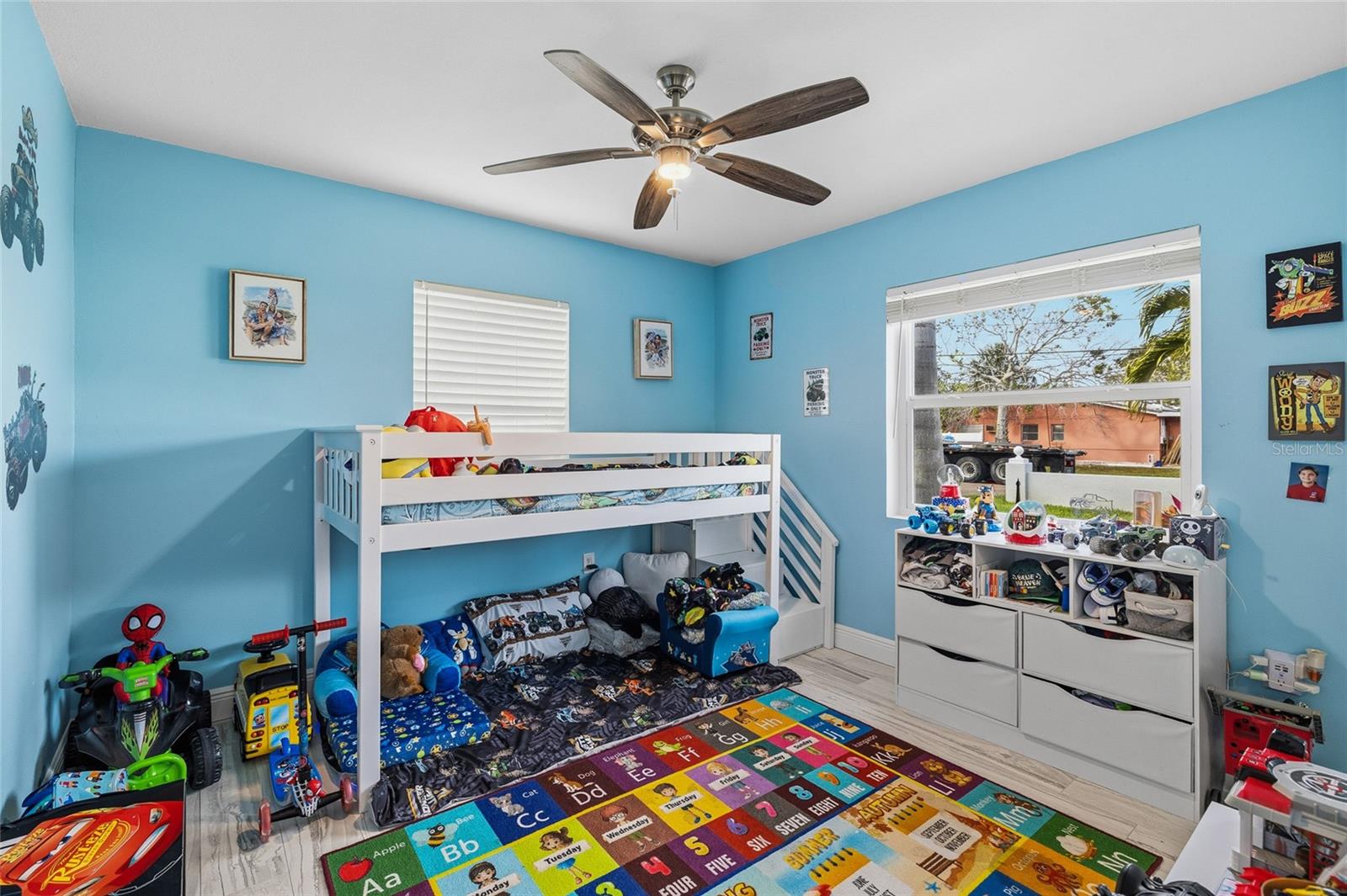 Image 28 of 48 For 7990 Causeway Boulevard S