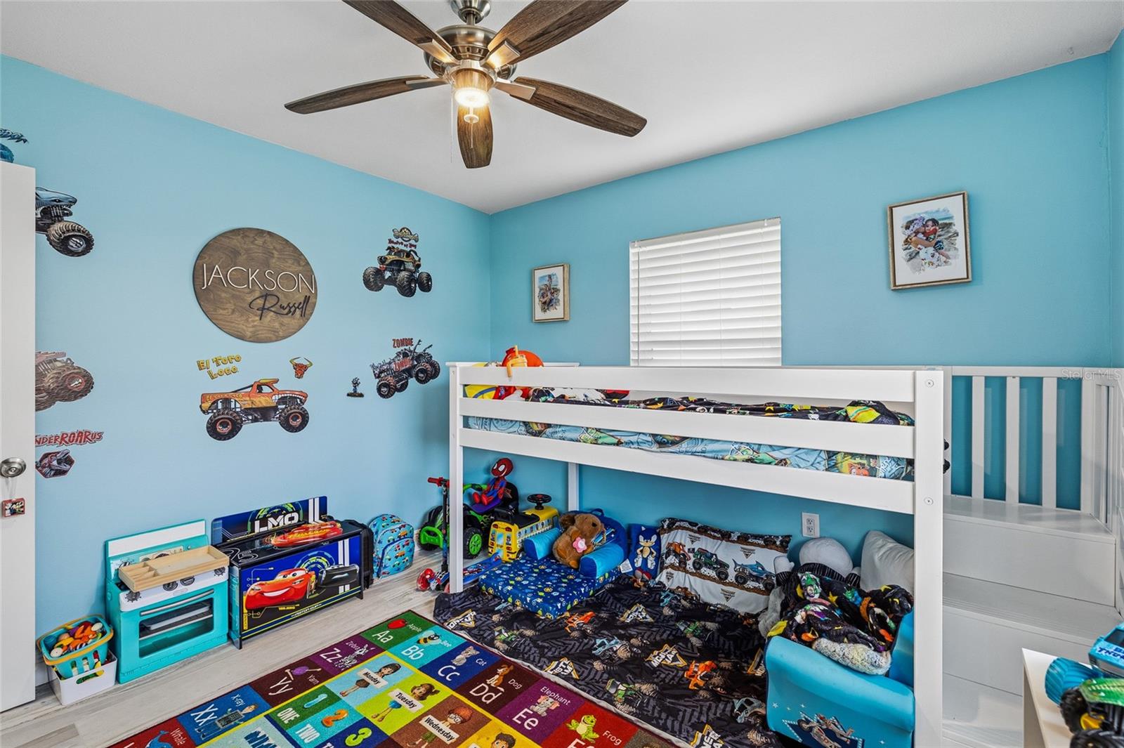 Image 29 of 48 For 7990 Causeway Boulevard S