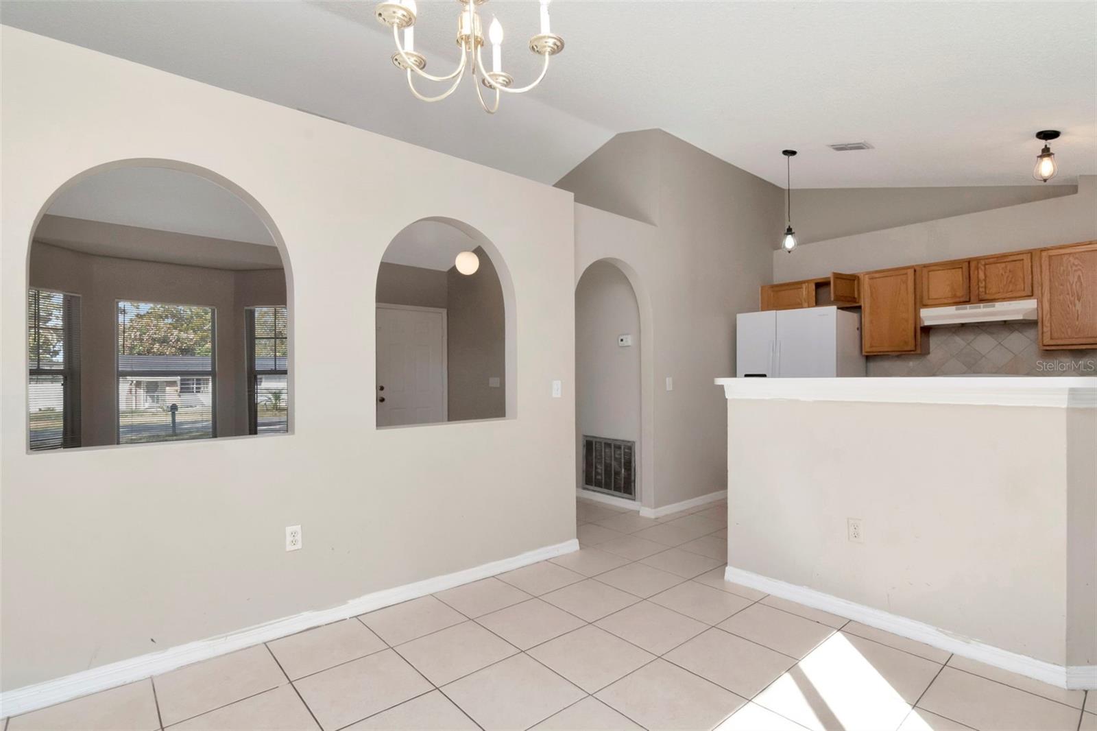 Image 11 of 33 For 11066 Avis Street