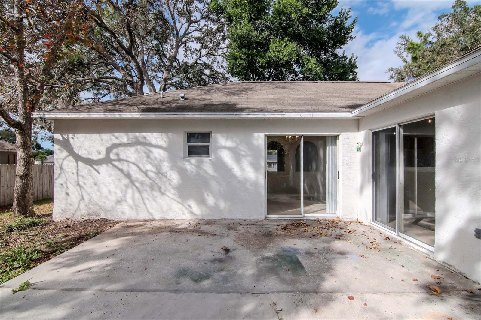 Image 28 of 33 For 11066 Avis Street