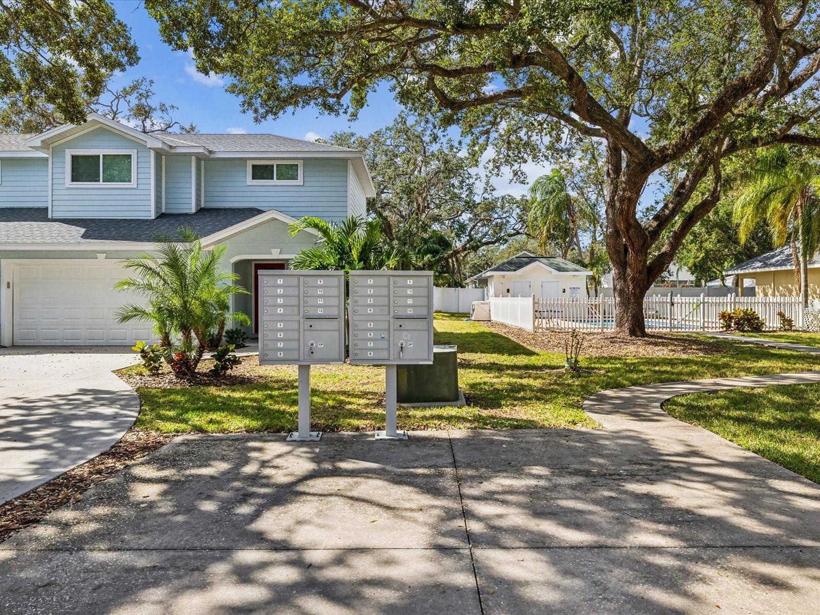 Image 15 of 18 For 1979 Whitney Oaks Boulevard